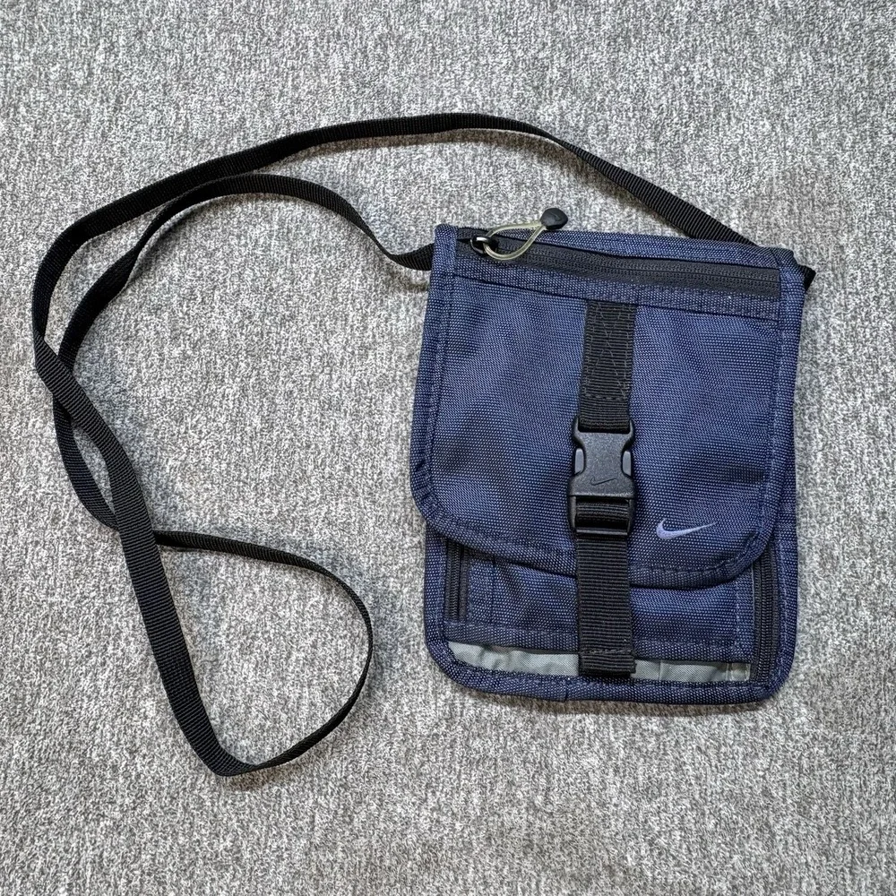 Vintage Nike Crossbody Bag Travel PouchMens Blue Gorpcore Techwear Wallet Y2K